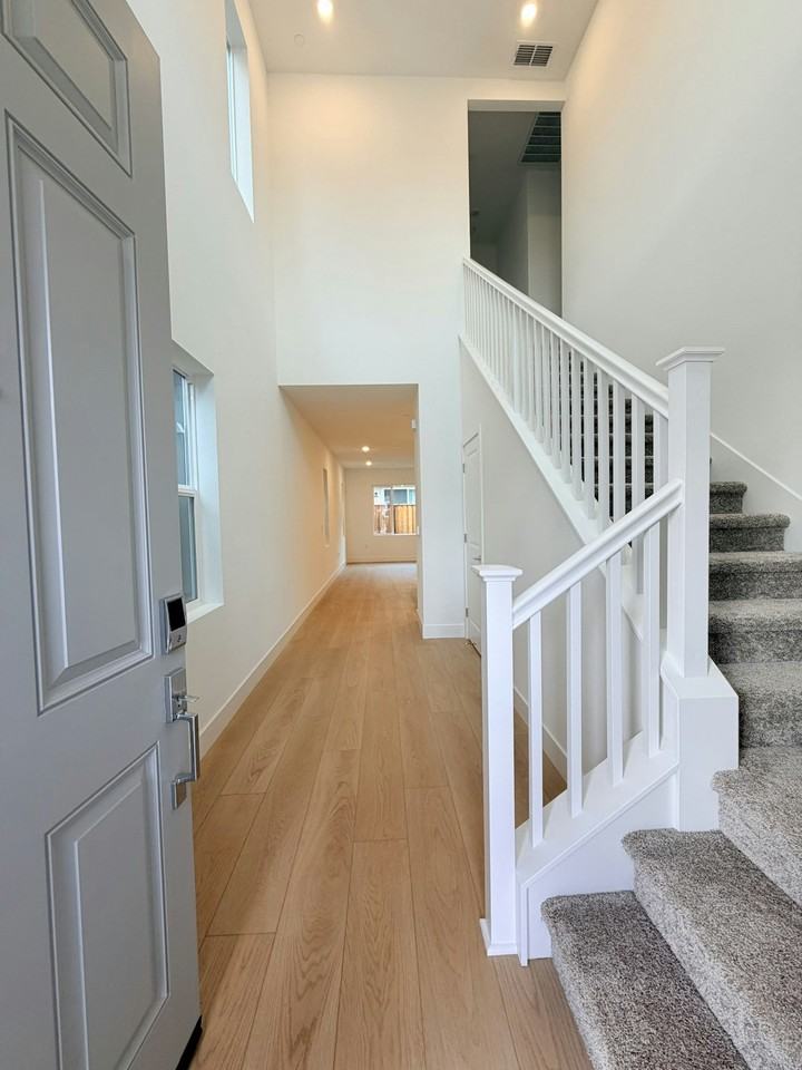 325 North Paso Robles Drive - Photo 2 of 21