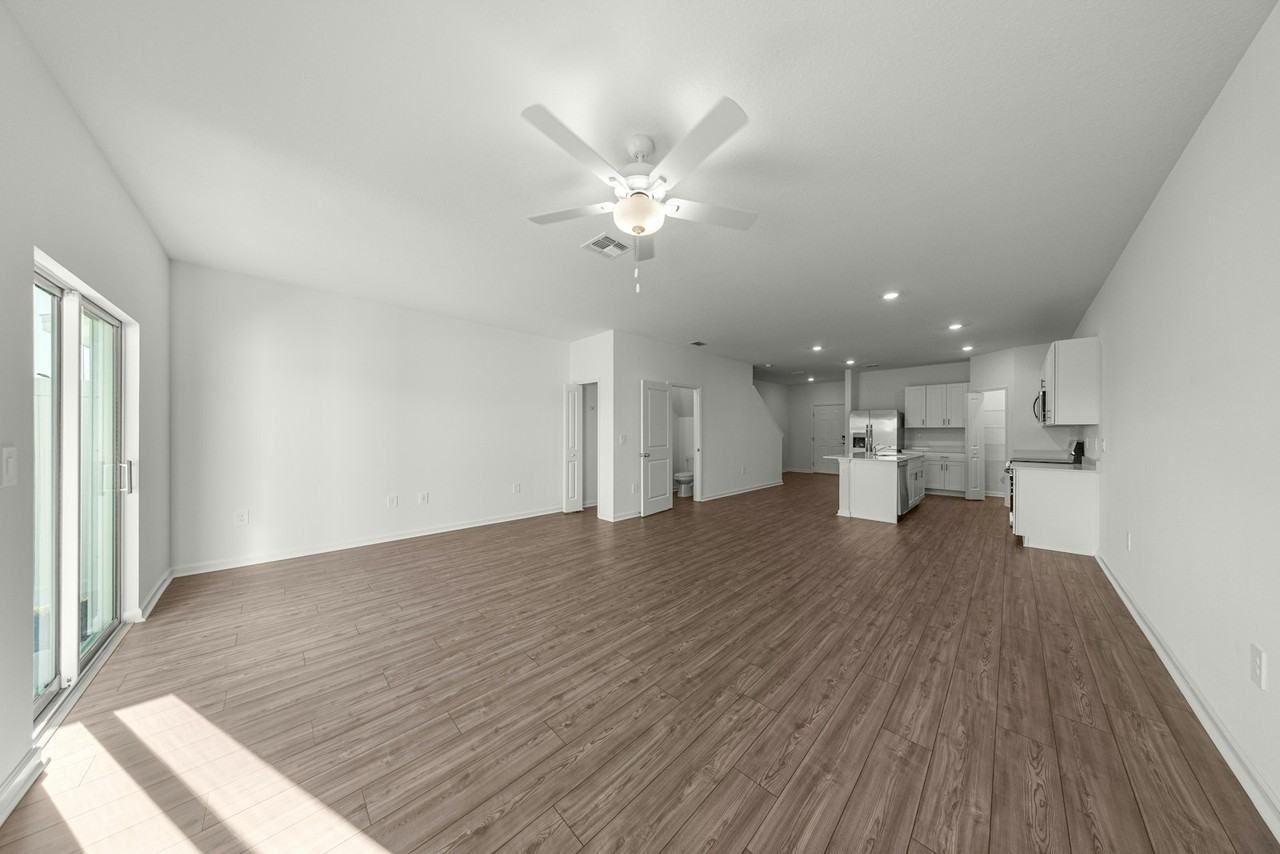 4883 Southwest 81st Loop - Photo 3 of 22