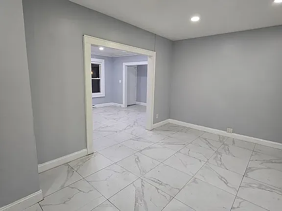 57 Mountainview Avenue #1A - Photo 2 of 3