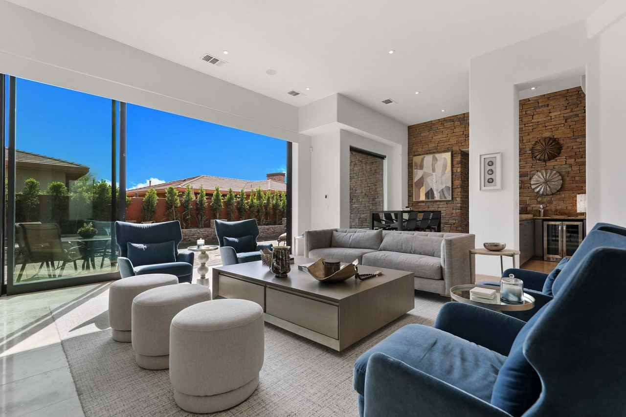 50070 Via De Moda #NA - Photo 5 of 31