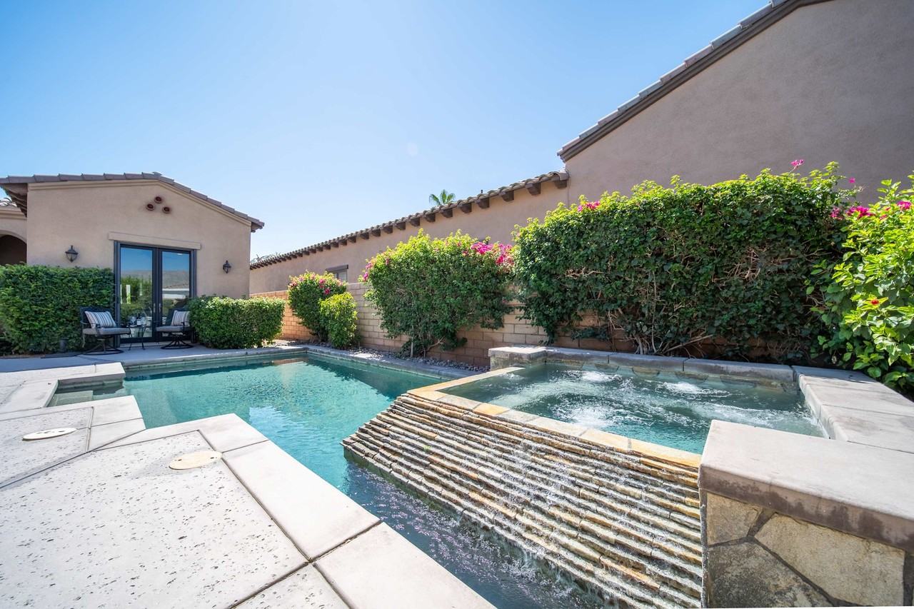 57721 Santa Rosa Trl #NA - Photo 2 of 50