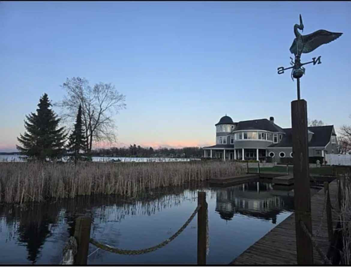 9145 Olcott Lake Dr #3 - Photo 7 of 17