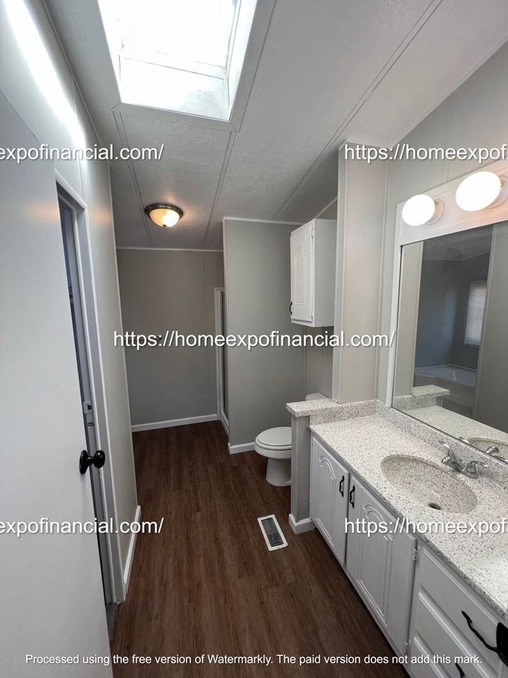 13393 Pierce Ln - Photo 3 of 38