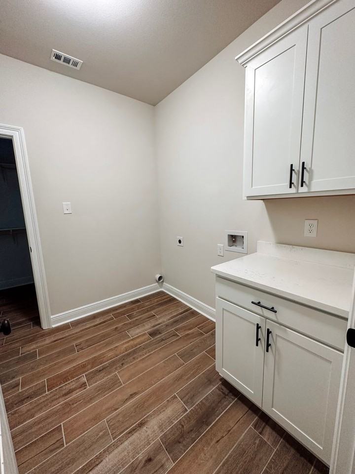 37 Alleyoak Ln - Photo 7 of 26