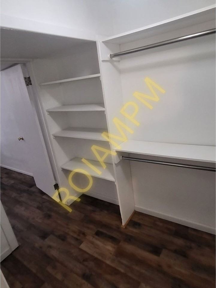 247 Idaho Street East - Photo 4 of 10