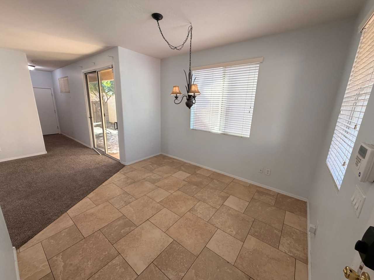 10027 W Payson Rd - Photo 2 of 20