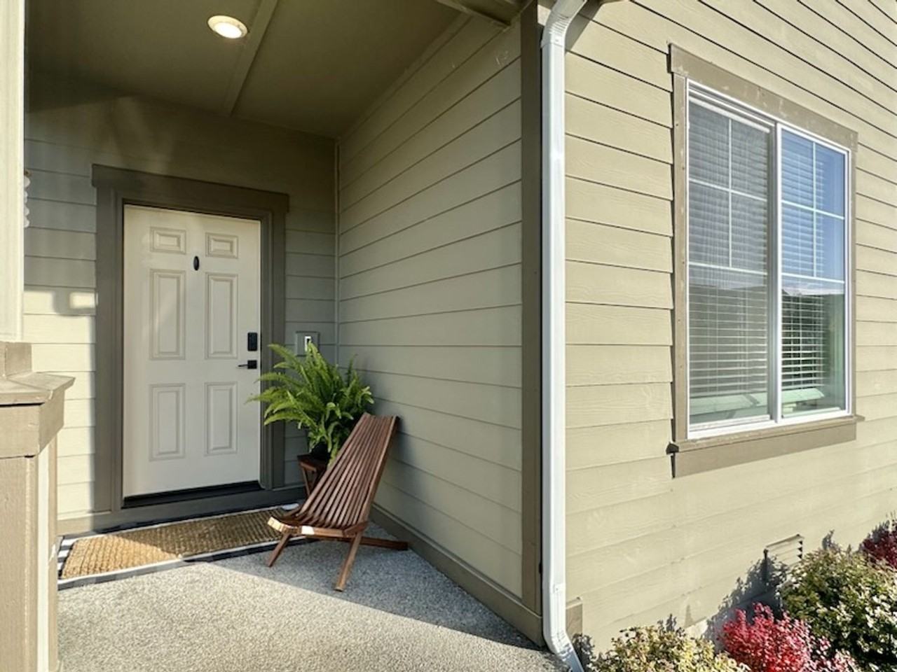 3101 15th Avenue Northwest - Photo 3 of 41