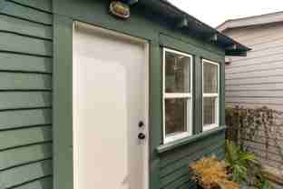 126 1/2 Franklin Ct - Photo 1 of 1