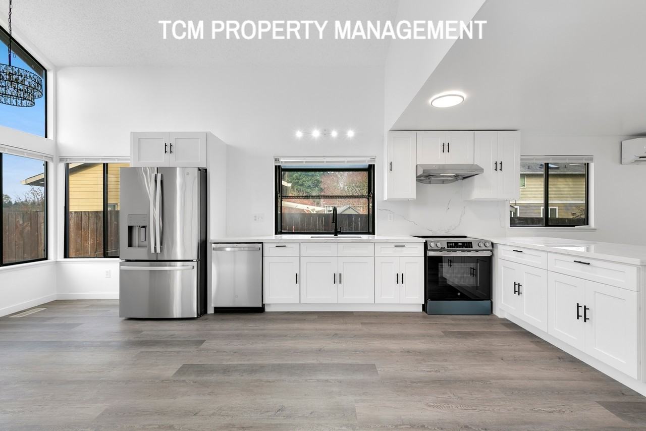 35426 18th Ave Sw #NA - Photo 3 of 20