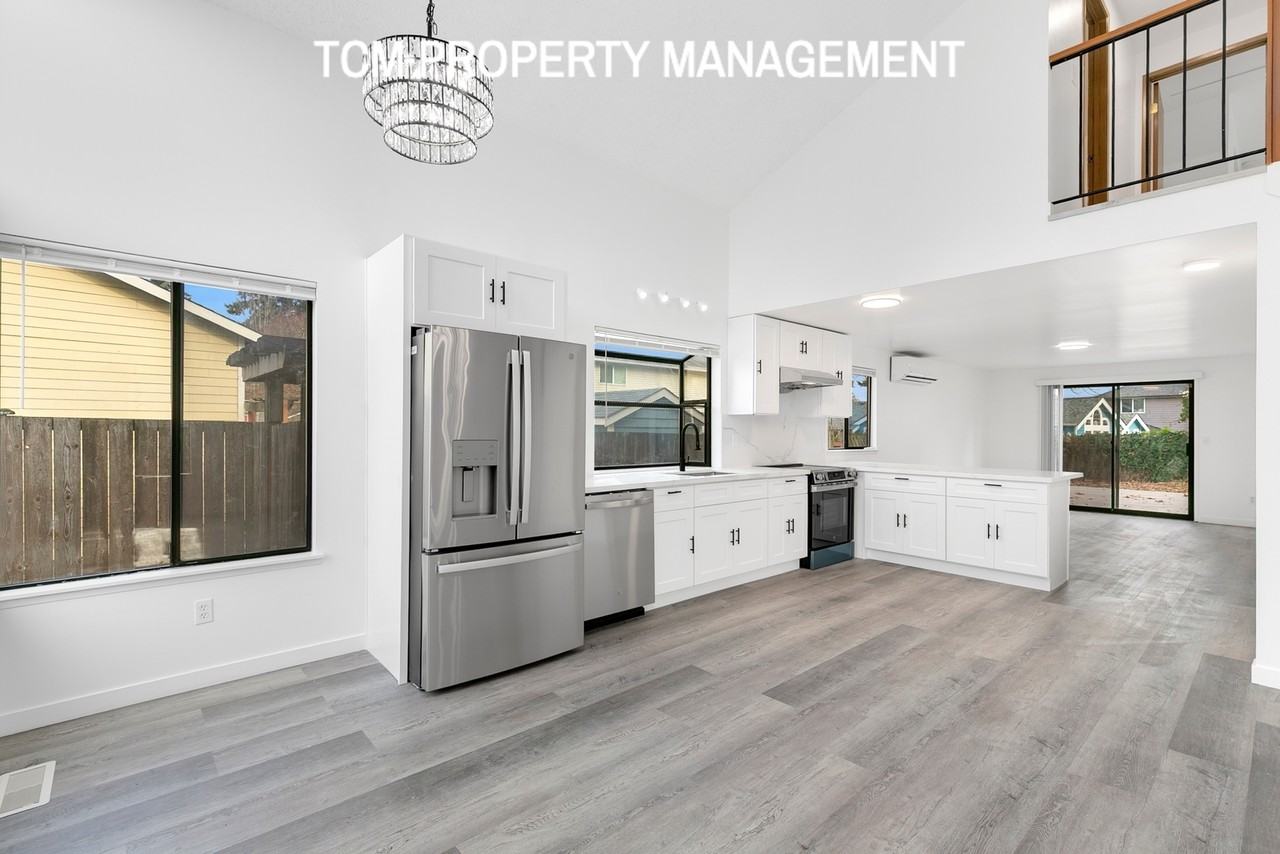 35426 18th Ave Sw #NA - Photo 4 of 20