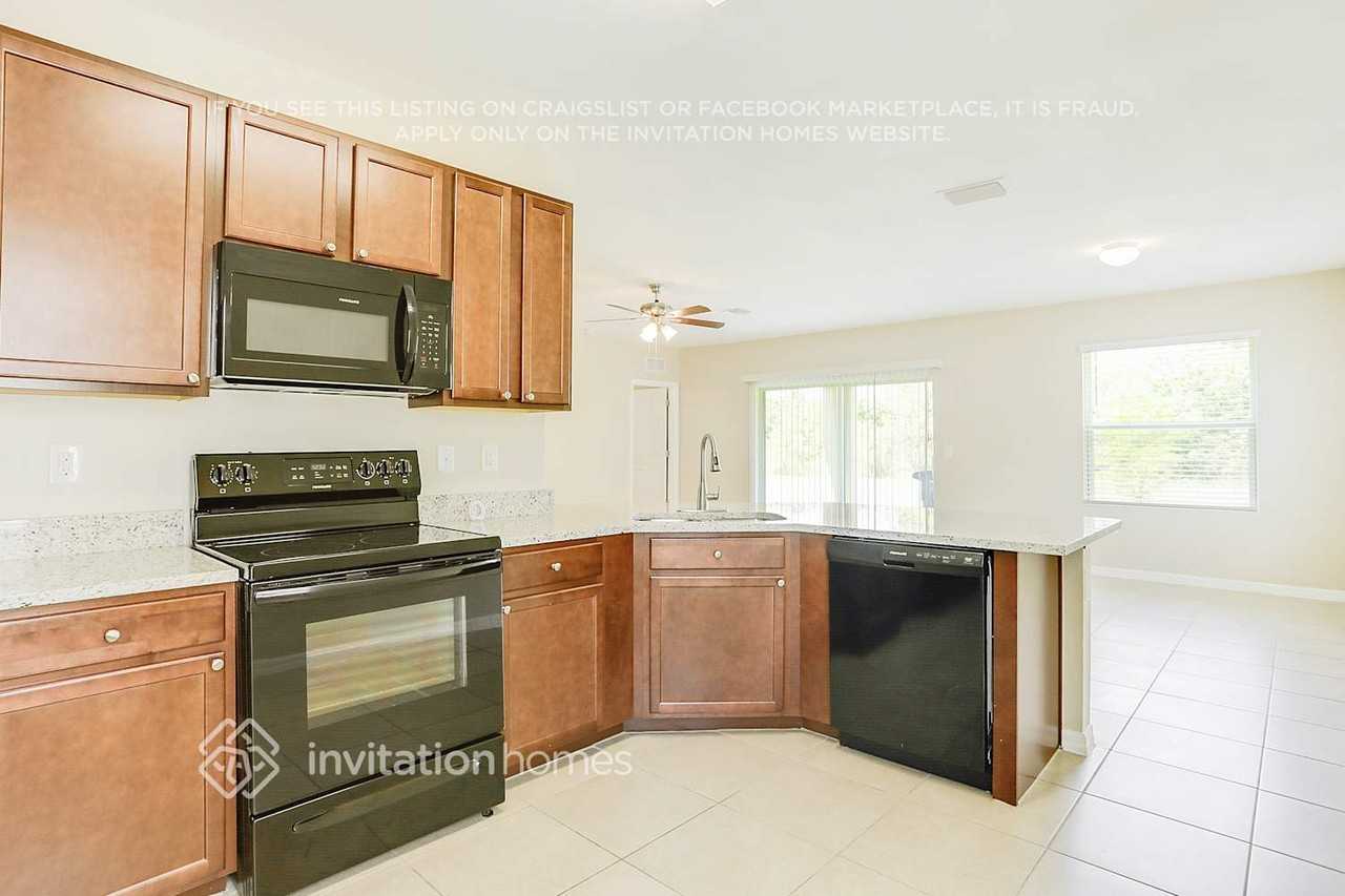 8101 Gopher Tortoise Trl - Photo 7 of 20