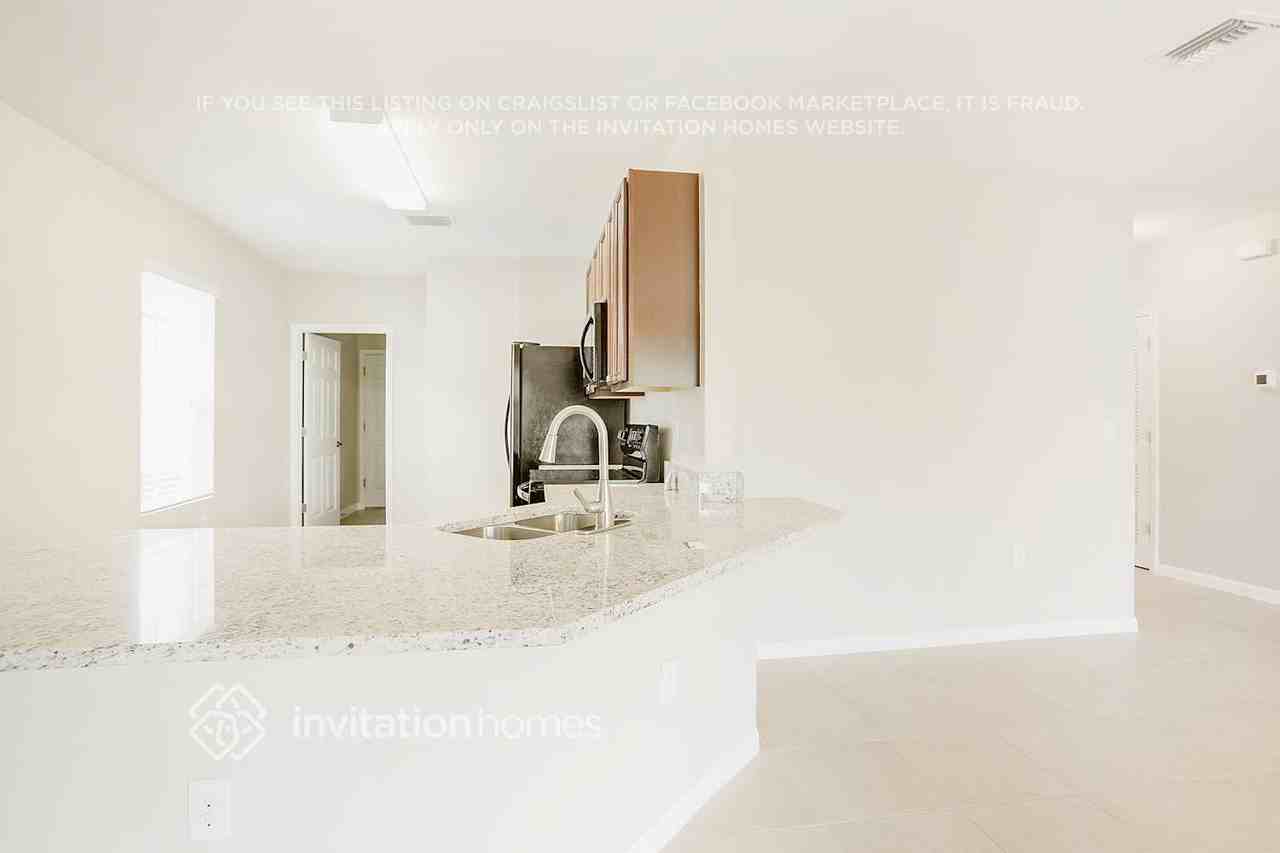 8101 Gopher Tortoise Trl - Photo 6 of 20