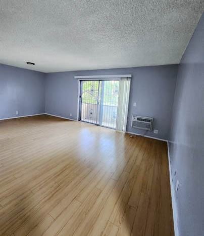 425 North Hobart Blvd. - Photo 2 of 34