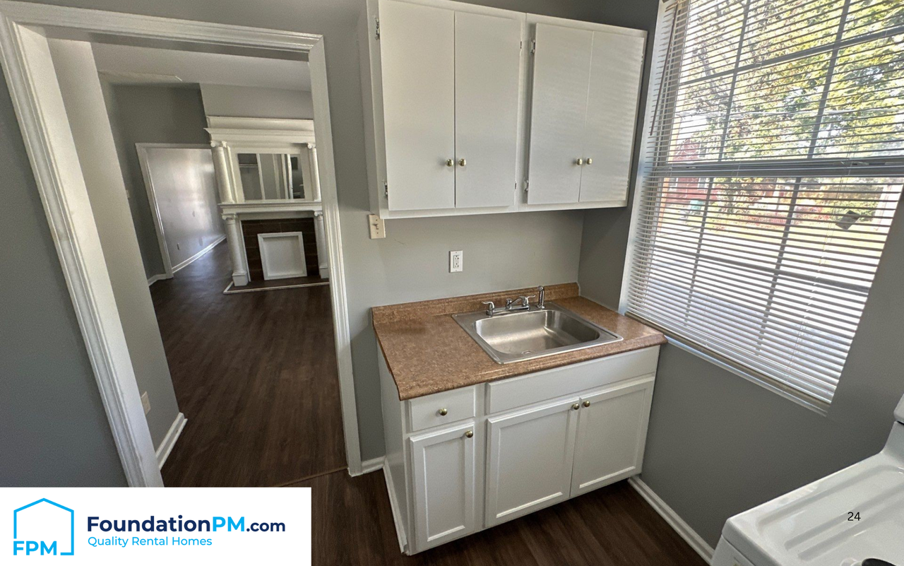 574 McKinley Street - Photo 4 of 9