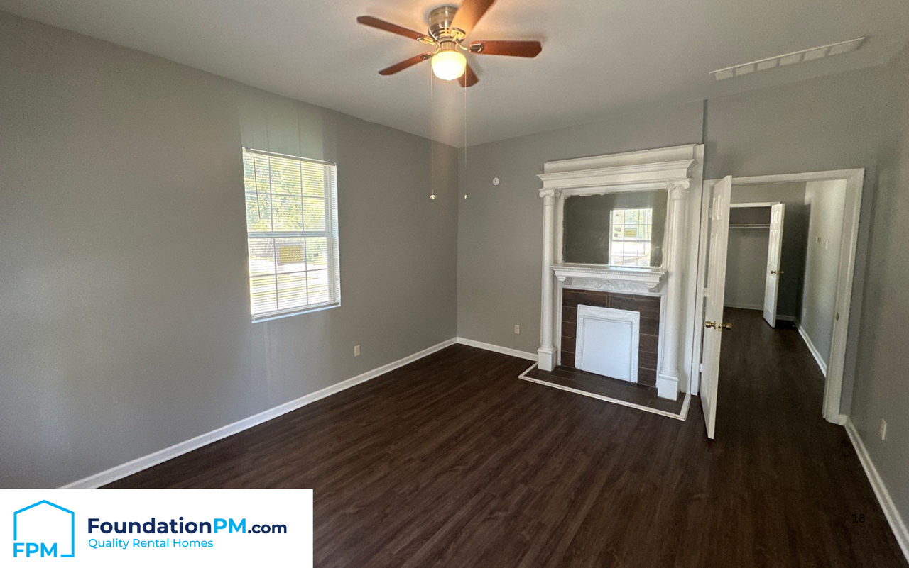 574 McKinley Street - Photo 6 of 9