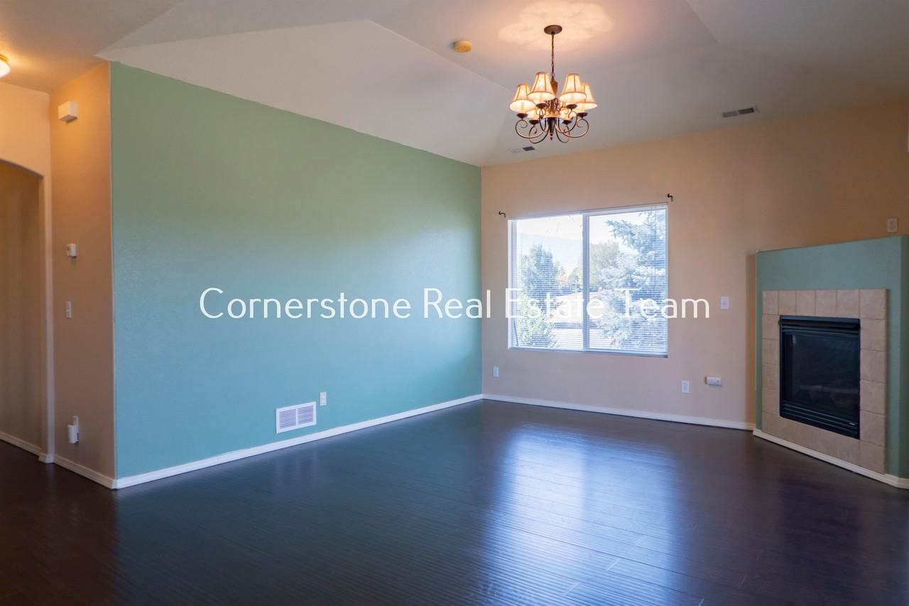 2094 Legacy Ridge View (TS) - Photo 5 of 24