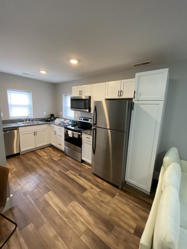 201 West Avenue-Ironhorse Flats - Photo 6 of 13