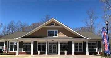 featured image of Hamptons Blvd