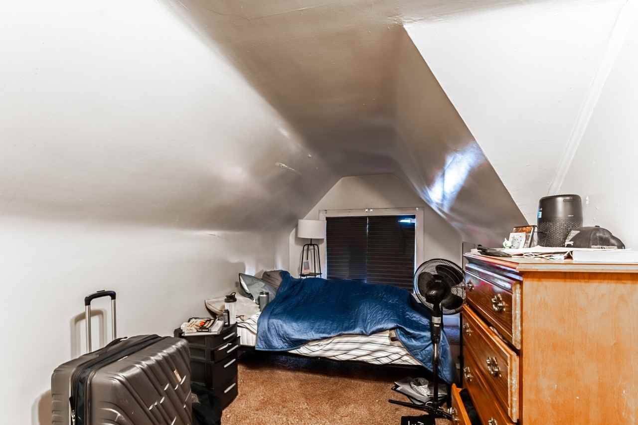 68 High Street - Photo 5 of 9