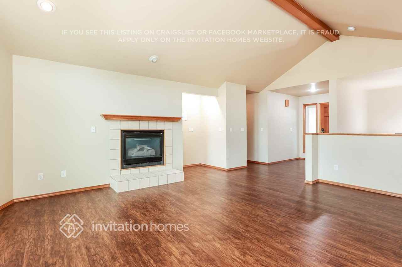 19511 64th St E - Photo 5 of 19