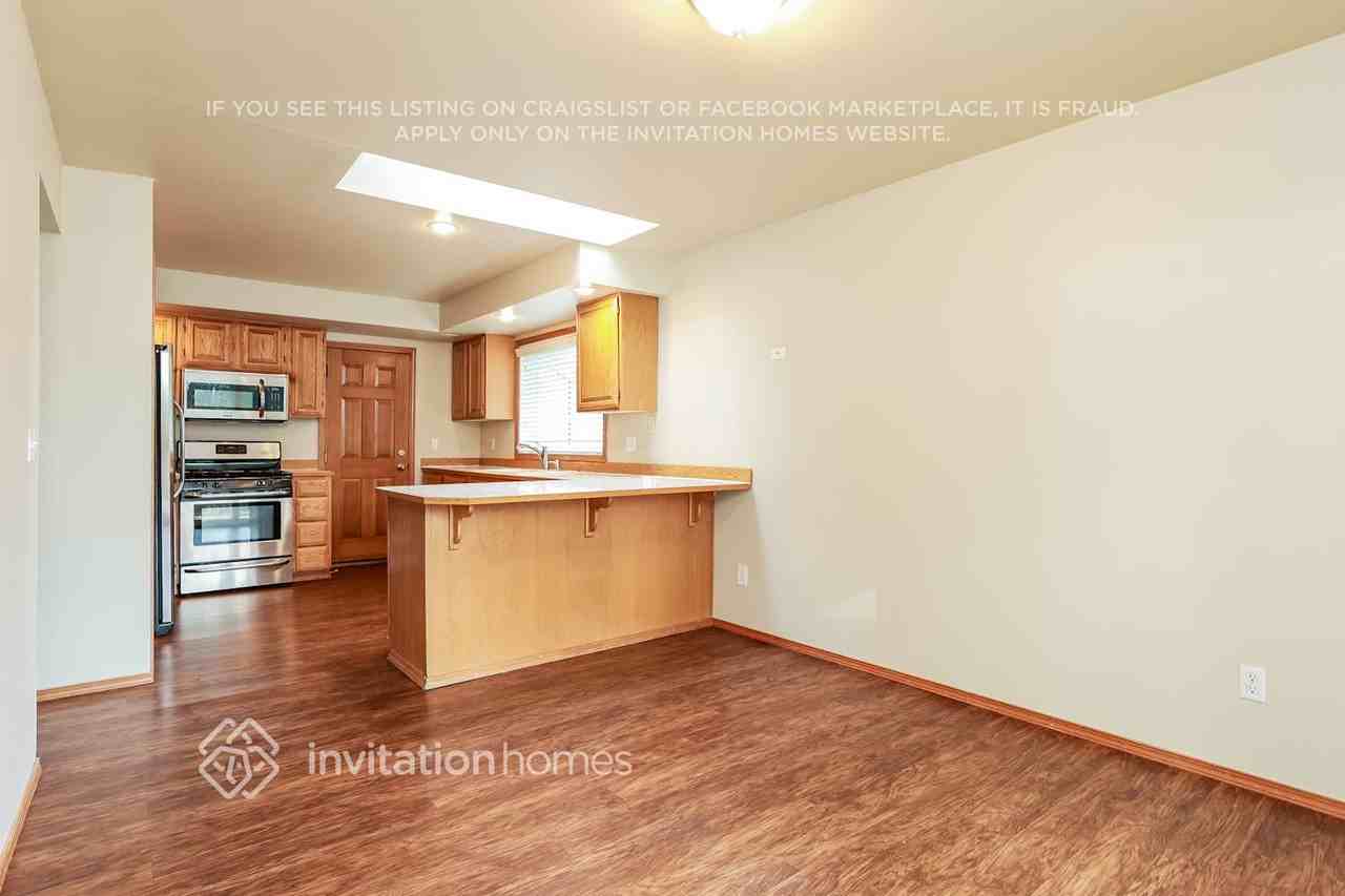 19511 64th St E - Photo 7 of 19