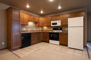 featured image of 830 E Elm Dr