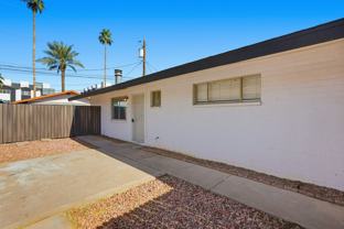 3022 North 37th Street Apt 4 - Photo 1 of 1