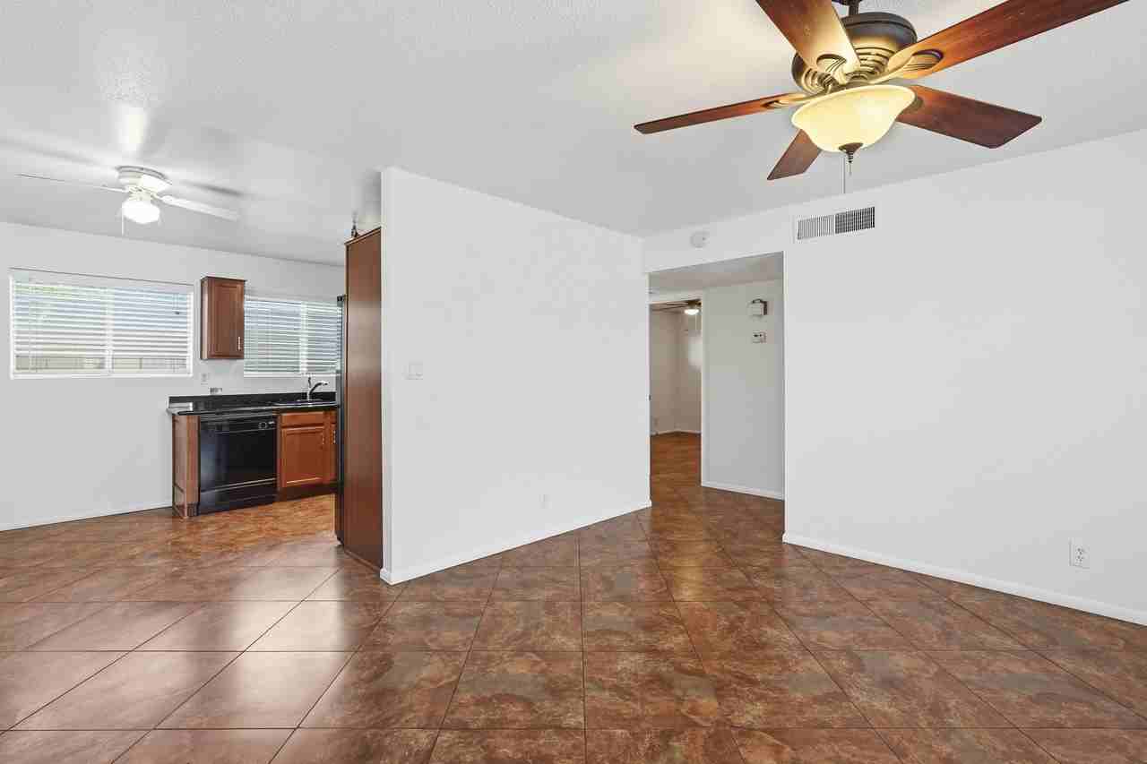 3022 North 37th Street Apt 4 - Photo 6 of 24