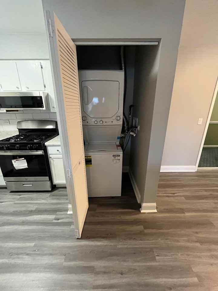 Oak Knoll 1 - Photo 5 of 10