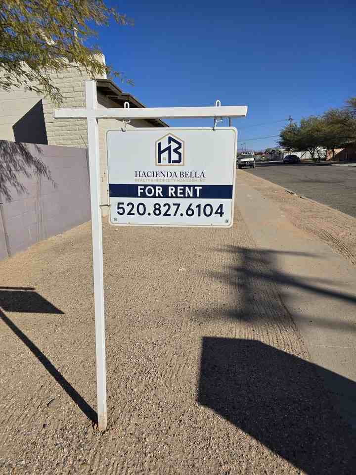 125 East 34th Street - Photo 7 of 31