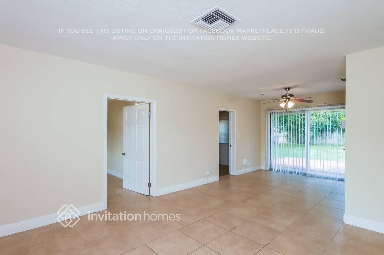 931 Arizona Avenue - Photo 3 of 17