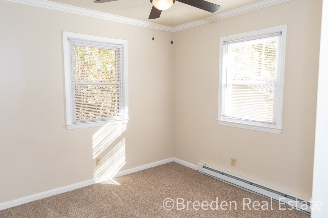 336-01: 1466 Kennedy Drive - Photo 6 of 18