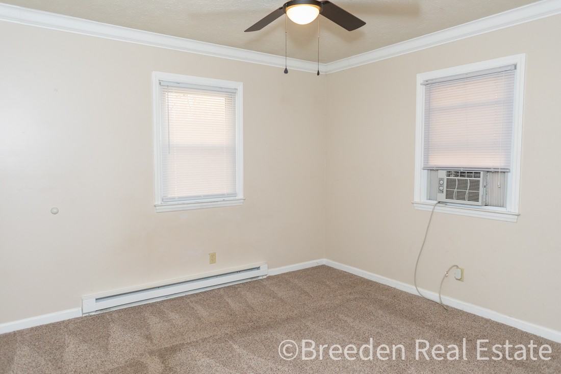 336-01: 1466 Kennedy Drive - Photo 7 of 18