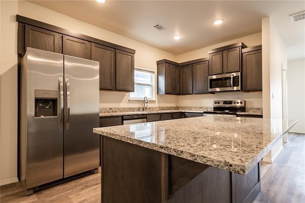 931 S Rupple Rd #2 - Photo 6 of 31