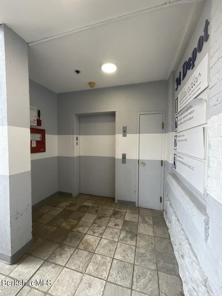 34 Depot St - Photo 5 of 16