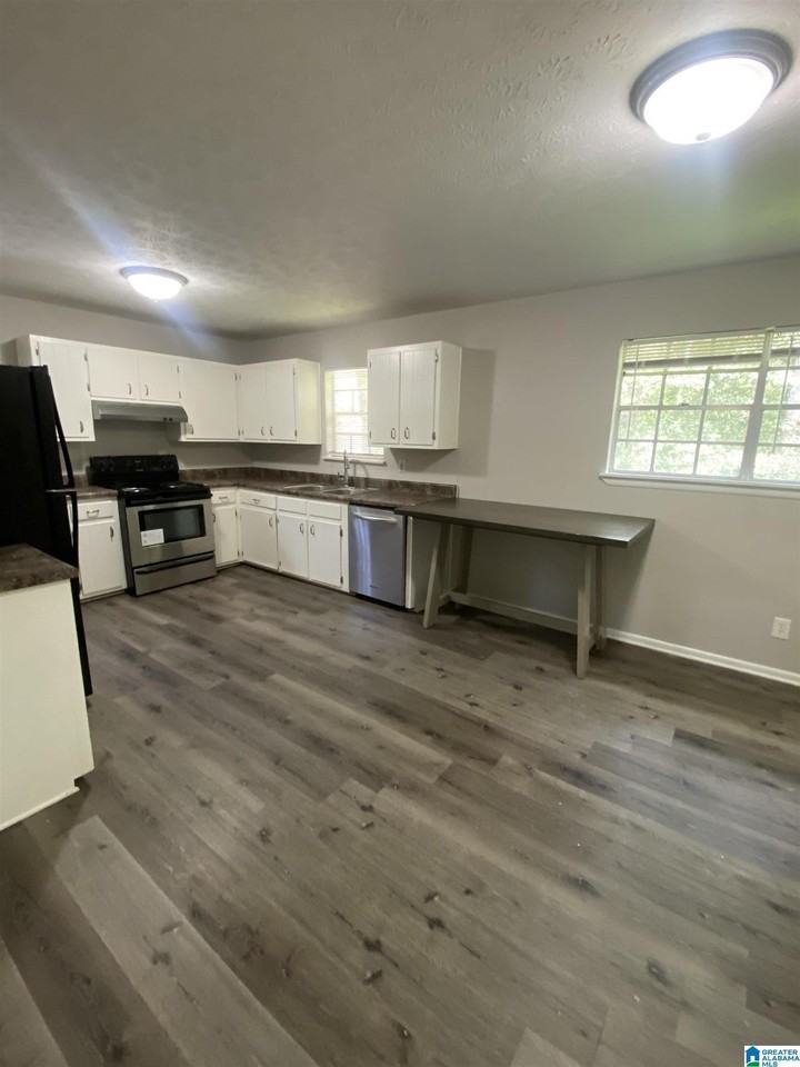 5213 Goldmar Drive - Photo 6 of 20