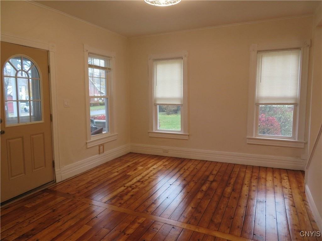 46 Pearl St - Photo 3 of 11