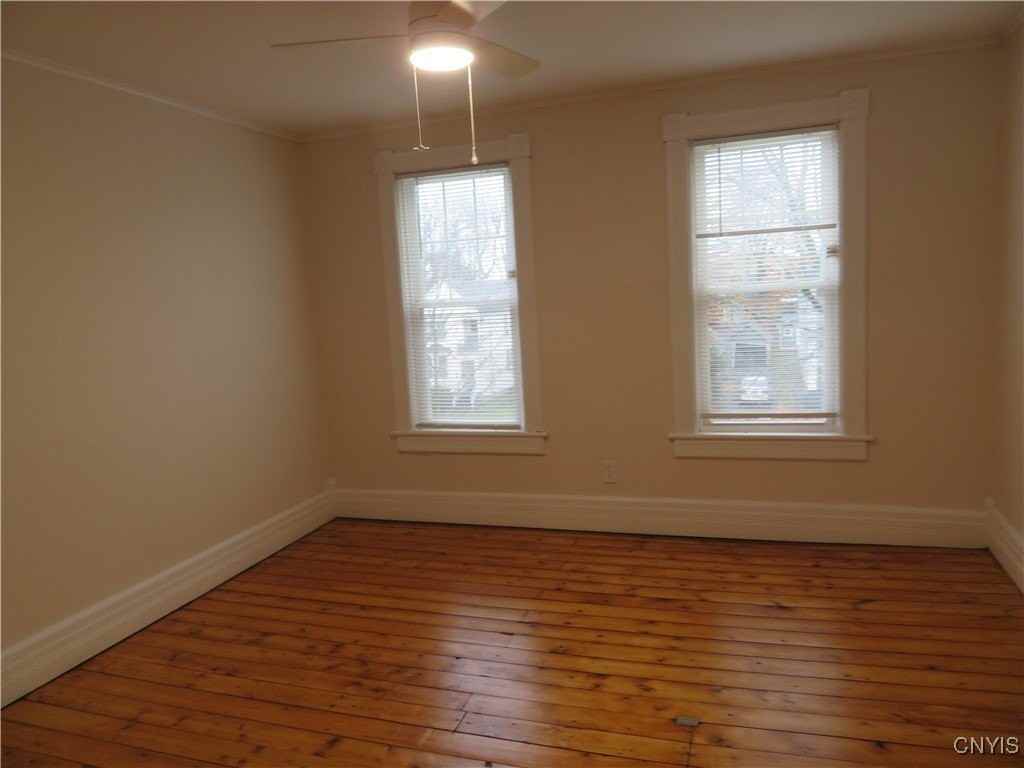 46 Pearl St - Photo 4 of 11