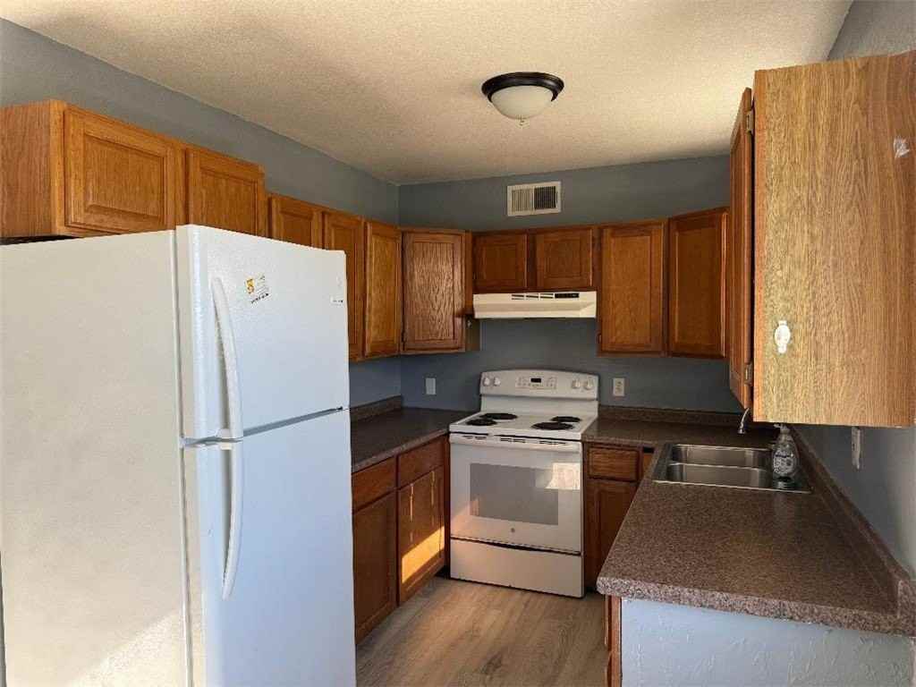 115 Freeze Ln - Photo 6 of 12