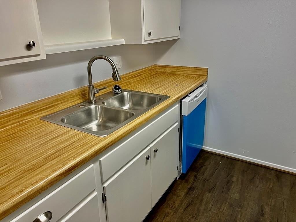 103 W Trailmoor Dr - Photo 5 of 10