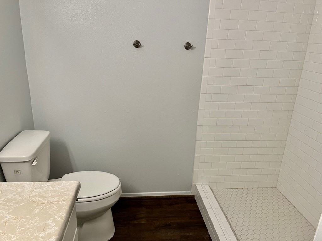 103 W Trailmoor Dr - Photo 7 of 10