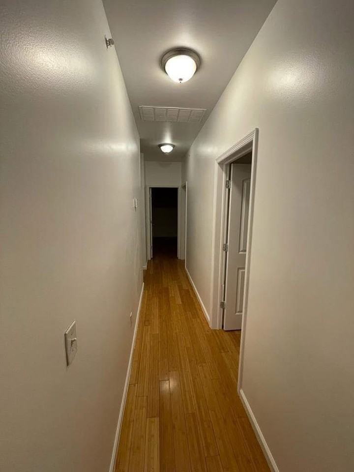 41-43 Manufacturers Place - Photo 6 of 9