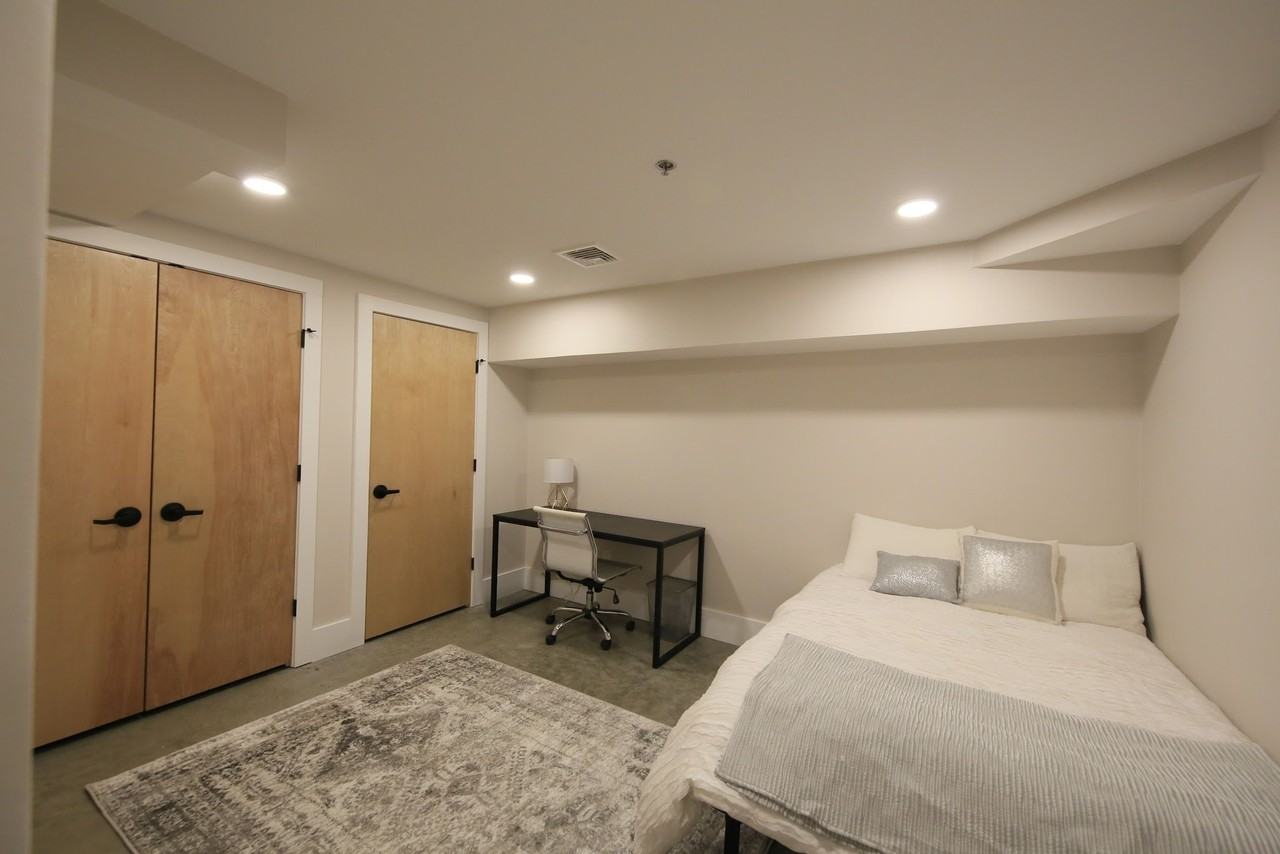 259 Weybosset Street - Photo 7 of 24