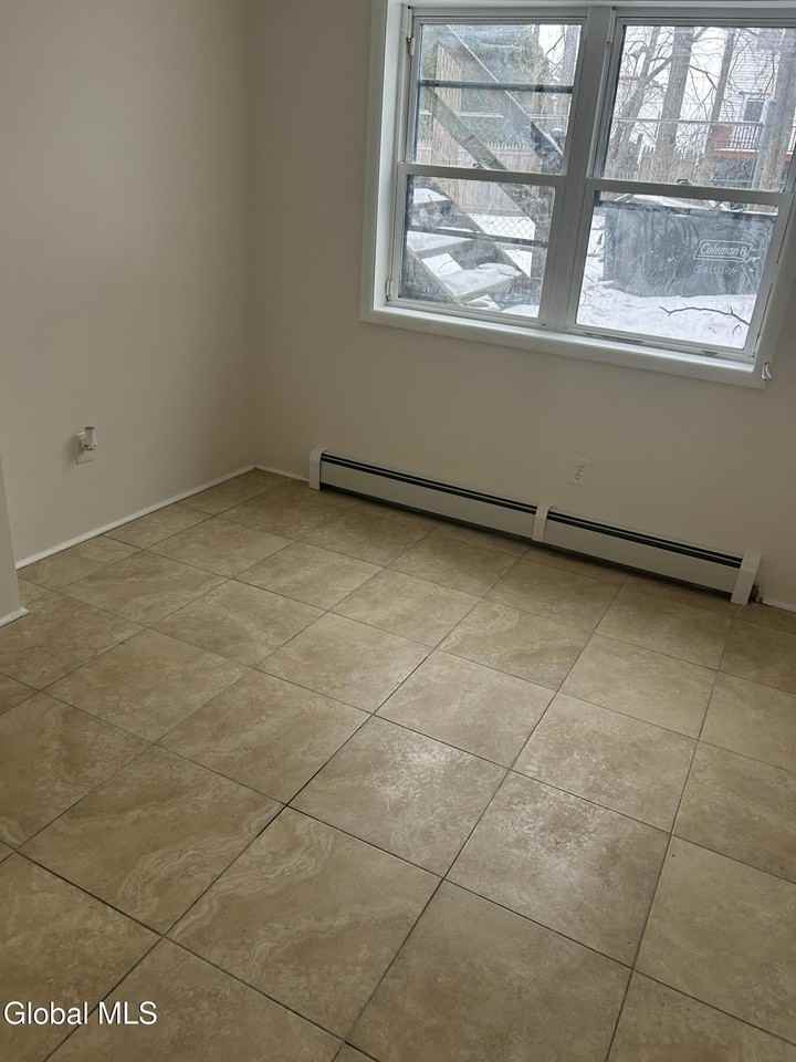 18 1/2 Voorhees St Unit 1 #1 - Photo 7 of 7