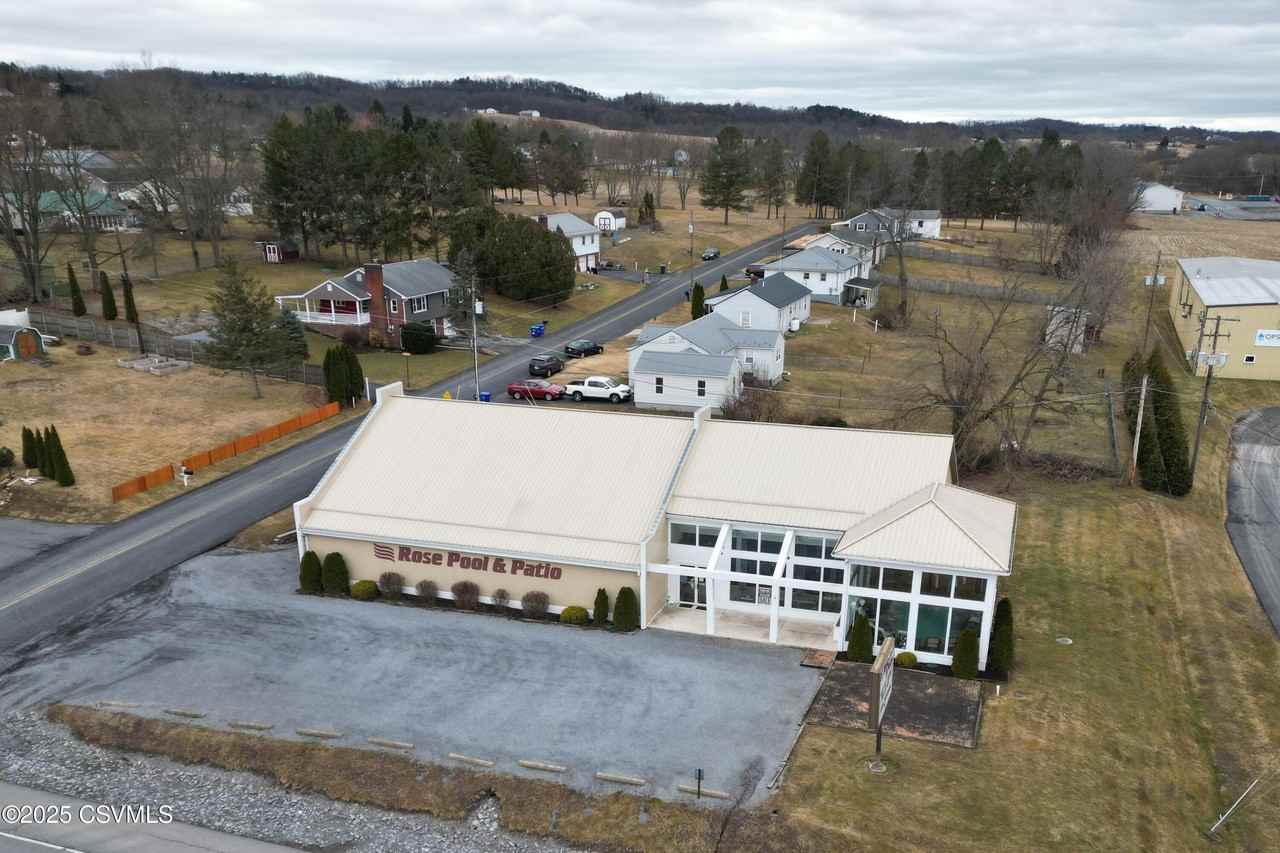 1689 Westbranch Hwy - Photo 2 of 27