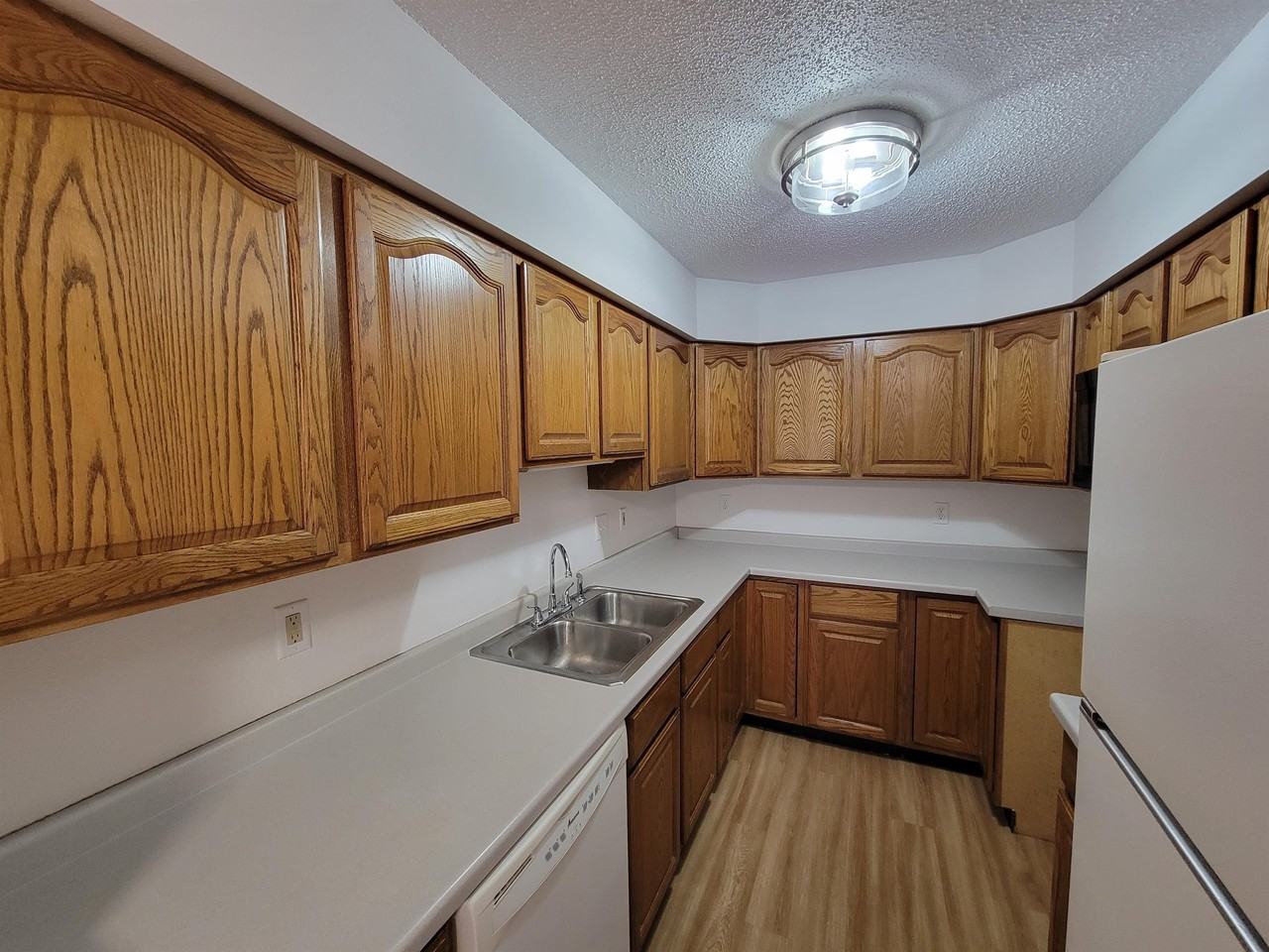 2310 College Street - Photo 3 of 9