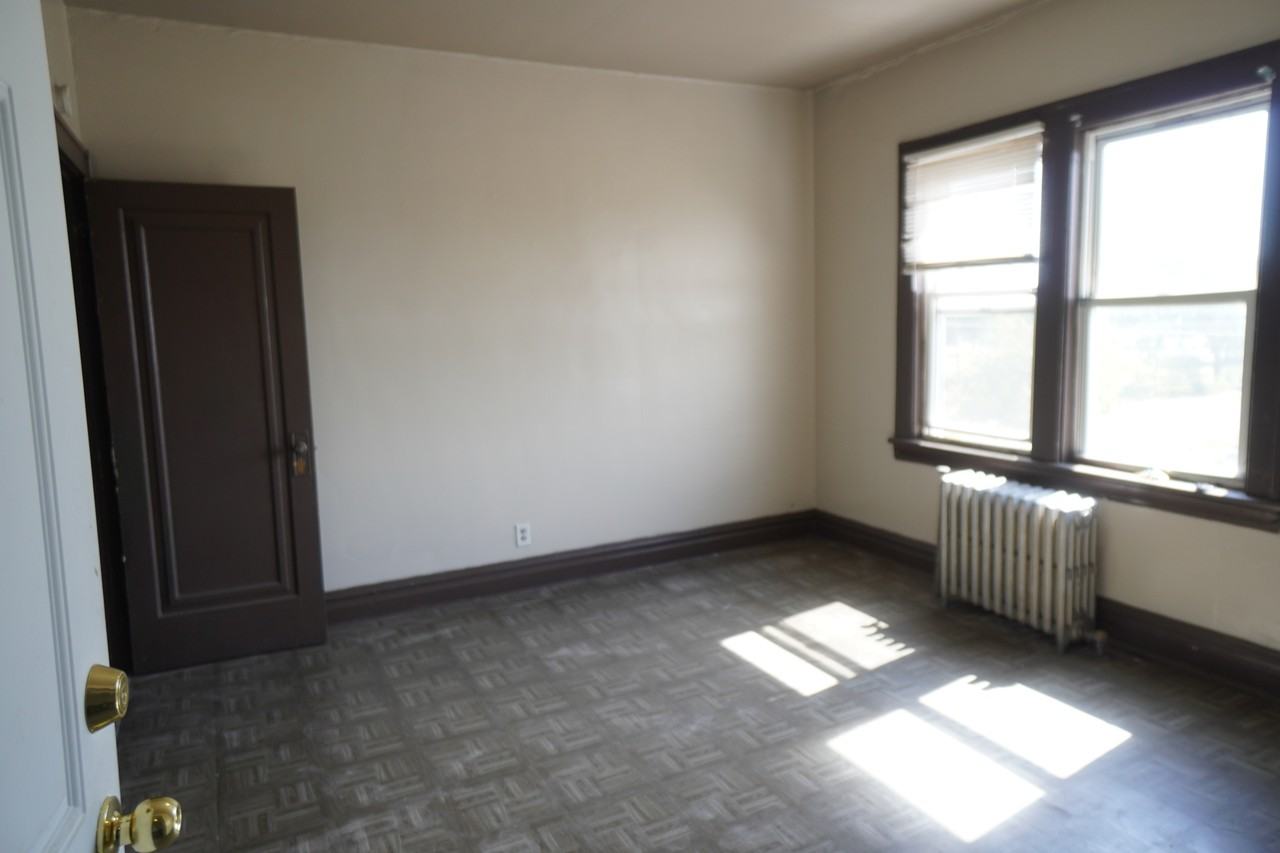 130 East 13th Avenue - Photo 2 of 21