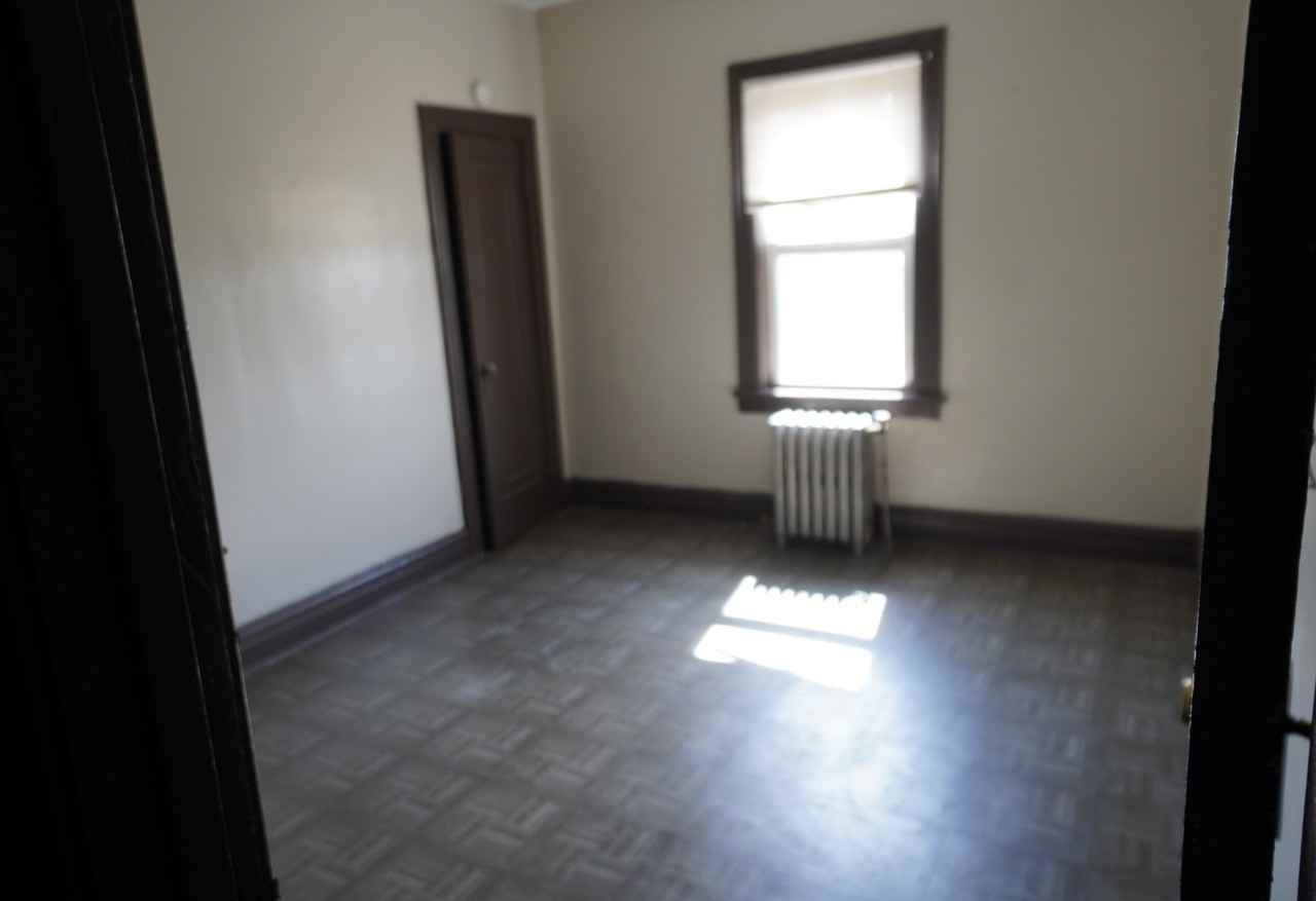 130 East 13th Avenue - Photo 5 of 21