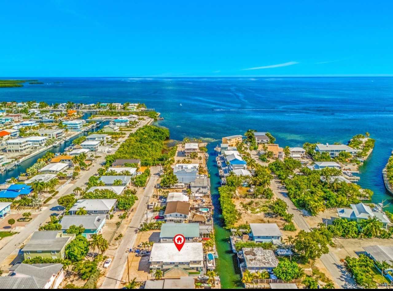 67 Coral Dr #1 - Photo 3 of 23