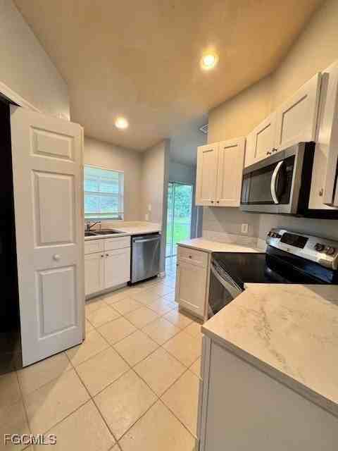 2451 Daniel Ave N - Photo 6 of 14